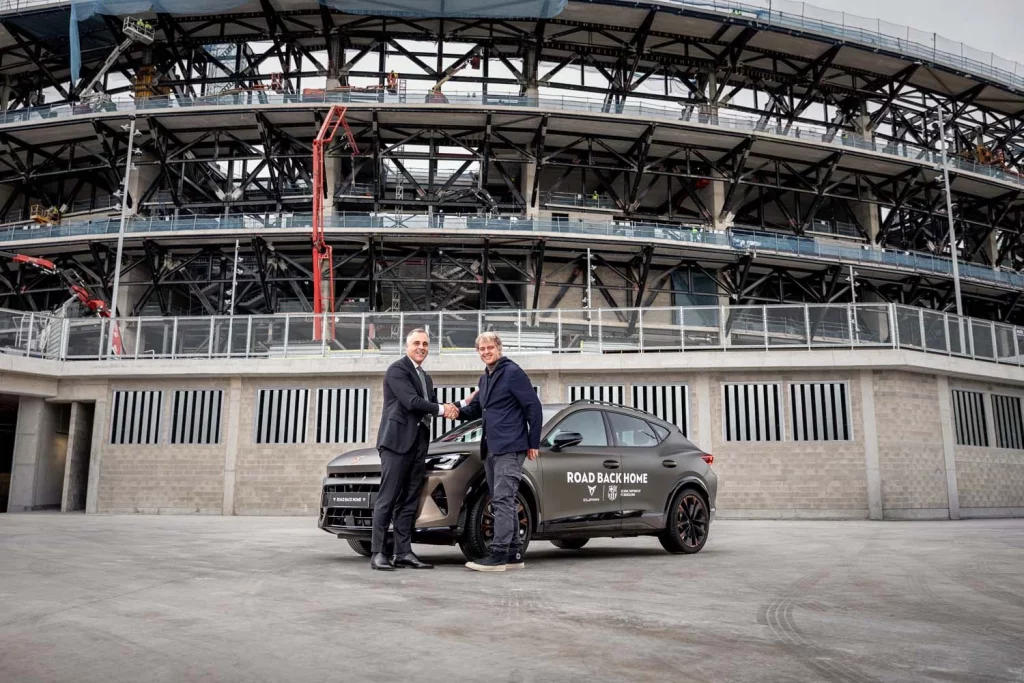 Cupra recorrerá España con un Formentor exclusivo para conectar a la afición del FC Barcelona 1 Motor16 Cupra Formentor FC Barcelona campana theroadbackhome1 Motor16