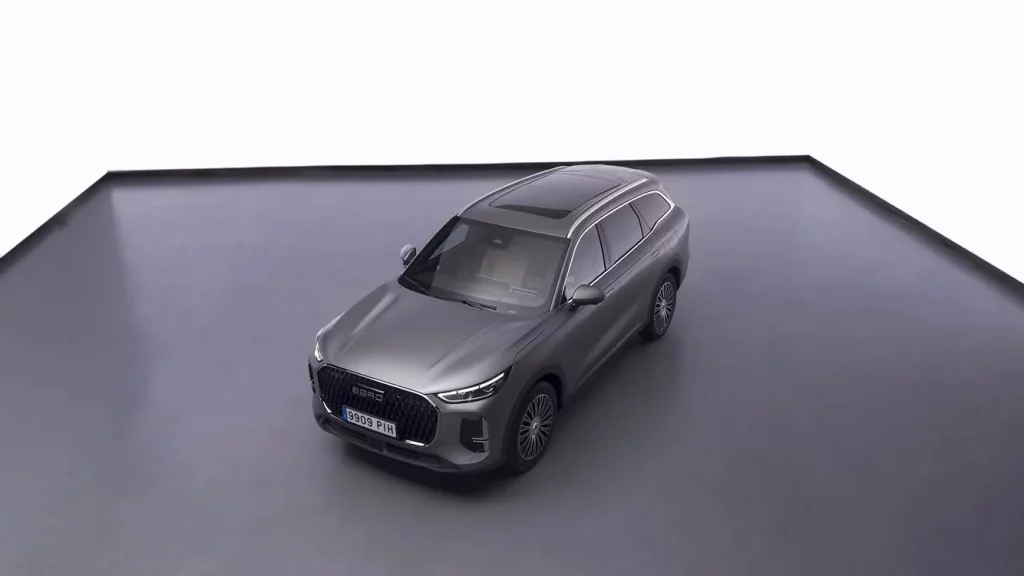 Primer contacto con el EBRO s900 PHEV, un 'español' muy serio y a qué precio 20 Motor16 EBRO s900 PHEV 8 Motor16