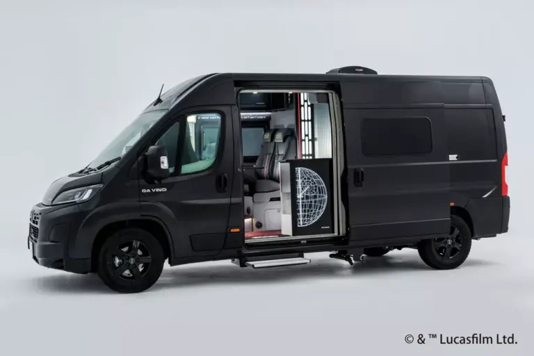 La Fiat Ducato Camper que se convierte en una nave de Star Wars gracias a Toy-Factory