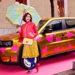 Agatha Ruiz de la Prada contagia su espíritu optimista y llena de corazones el Fiat Grande Panda