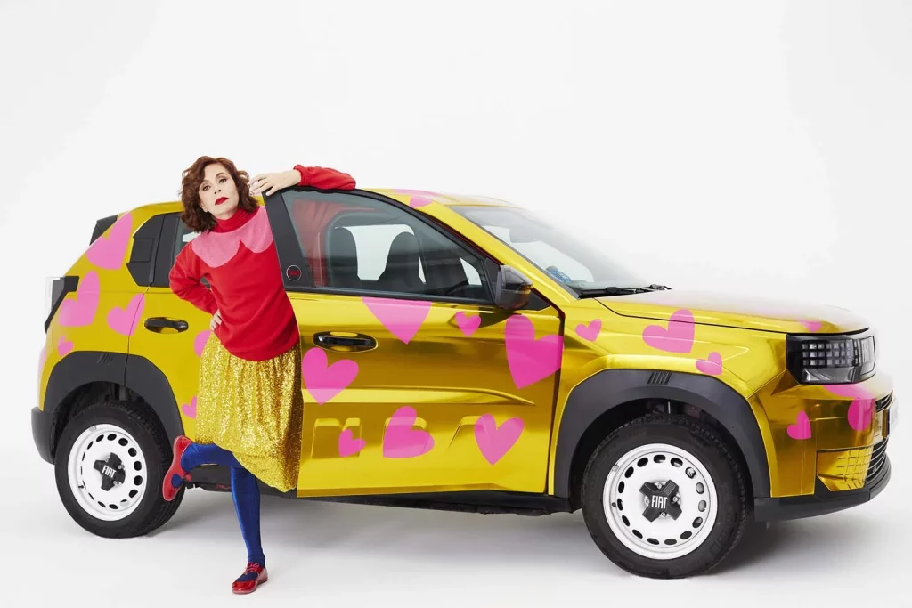 Agatha Ruiz de la Prada ya había colaborado con Fiat en ocasiones anteriores. 