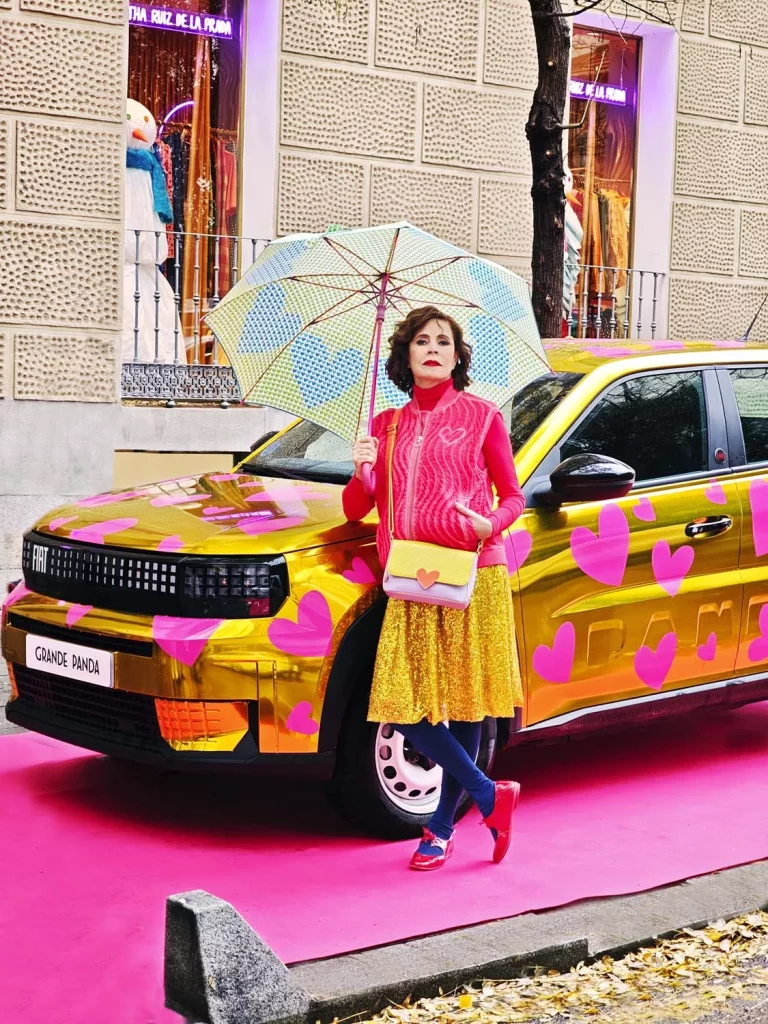 FIAT GRANDE PANDA AGATHA RUIZ DE LA PRADA6 Motor16