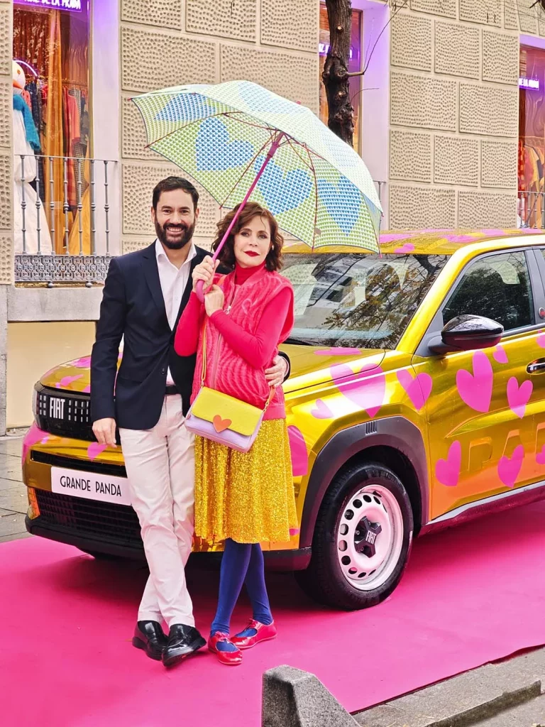 FIAT GRANDE PANDA AGATHA RUIZ DE LA PRADA7 Motor16