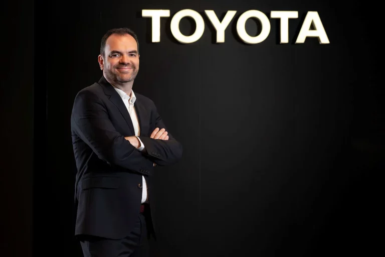 Relevo en el líder del mercado: Francisco Berrocal sustituye a Miguel Carsi al frente de Toyota España