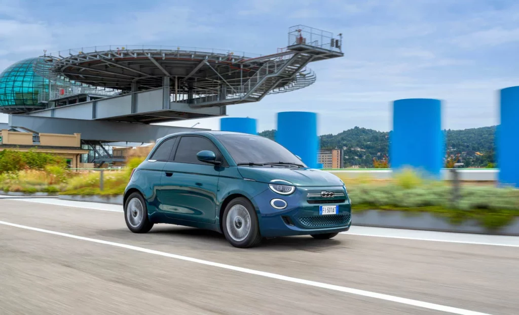 Fiat 500 Hybrid precios 10 Motor16