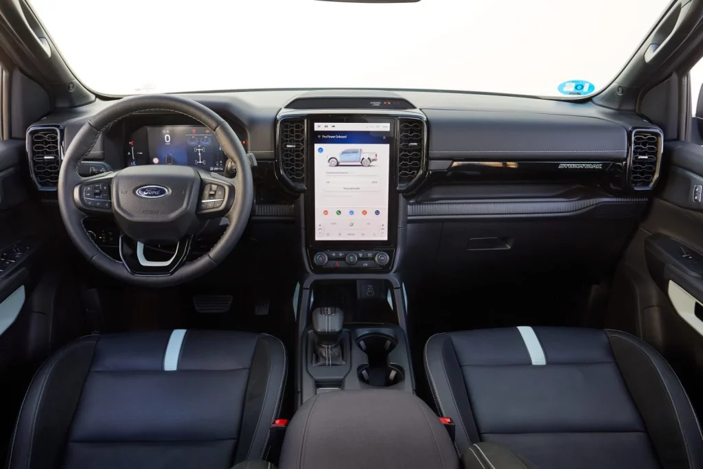 Primera prueba del Ford Ranger PHEV: Pionero y convincente 2 Motor16 Ford Ranger PHEV 28 Motor16