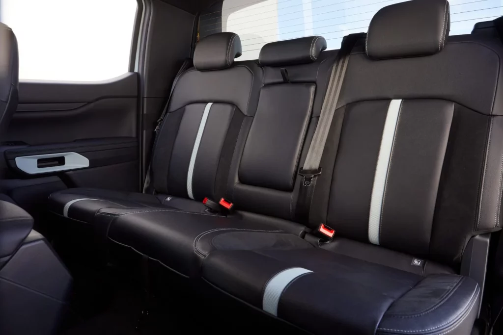 Primera prueba del Ford Ranger PHEV: Pionero y convincente 37 Motor16 Ford Ranger PHEV 33 Motor16