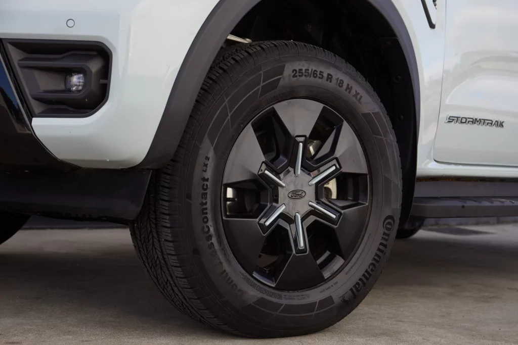 Primera prueba del Ford Ranger PHEV: Pionero y convincente 38 Motor16 Ford Ranger PHEV 35 Motor16