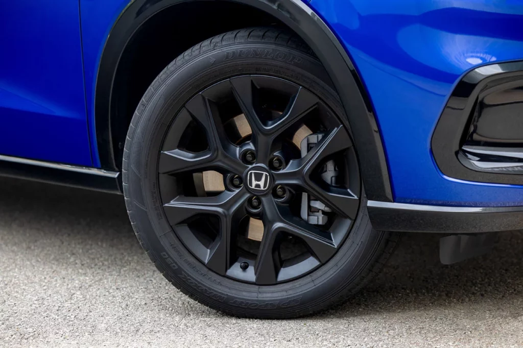 Honda ZR-V Full Hybrid: el equilibrio perfecto entre deportividad y eficiencia 13 Motor16 HONDA ZR VE HEV 8 Motor16