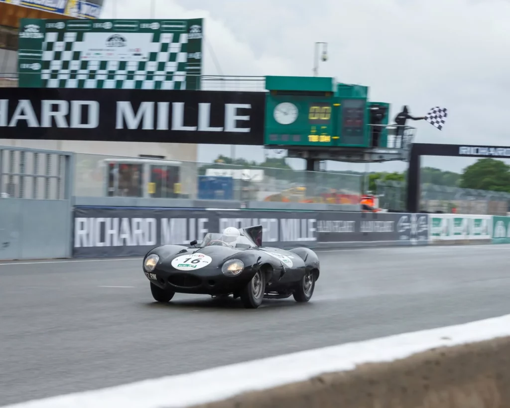 JAGUAR 90 ANOS D TYPE LE MANS Motor16