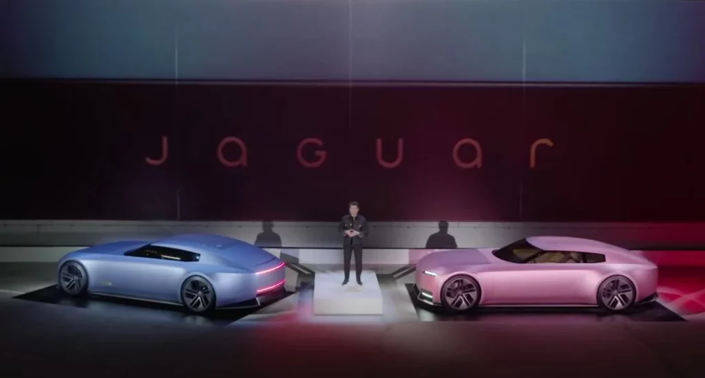 Creó el coche más polémico y feo de la historia de esta marca con 90 años de historia. Y por eso lo han mandado al paro 4 Motor16 historia Jaguar