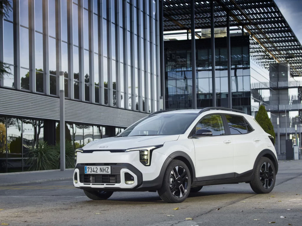 KIA STONIC 2025 15 Motor16