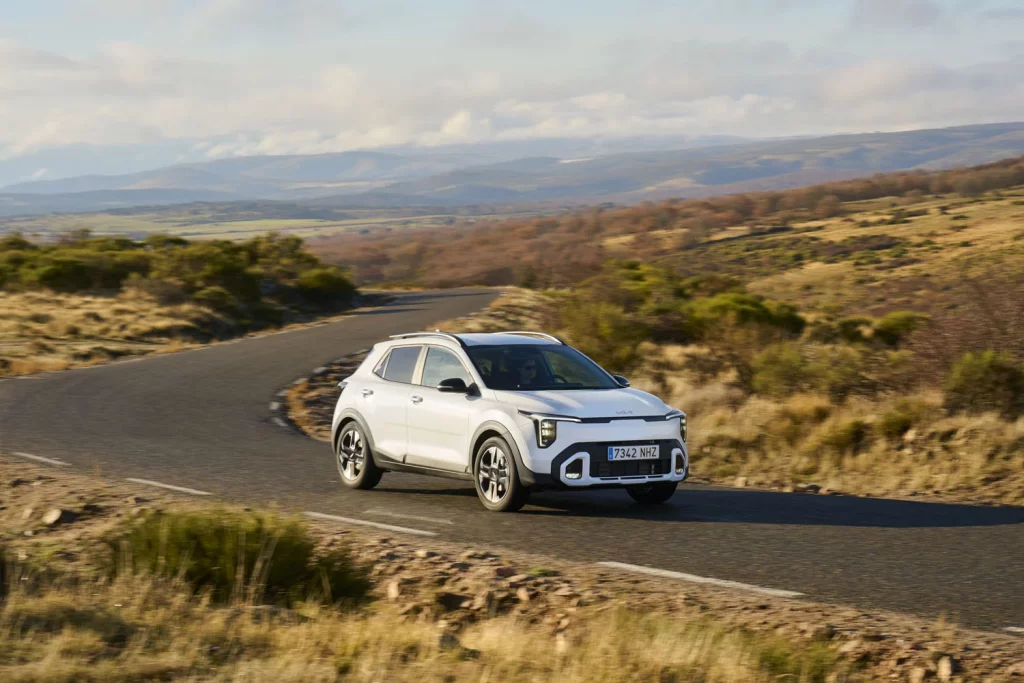 KIA STONIC 2025 7 Motor16