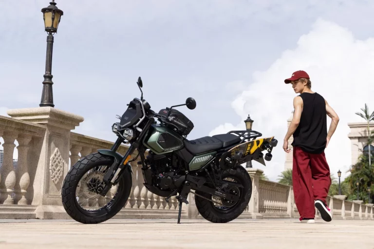 Seguro de moto gratis el primer año con la Letbe Flygon 125: ahorra hasta 300 €