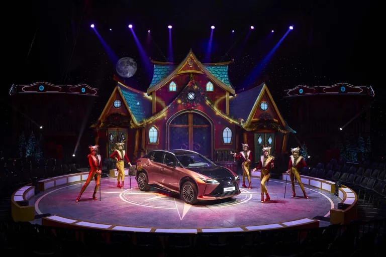 El Lexus RZ eléctrico, protagonista de Circlassica