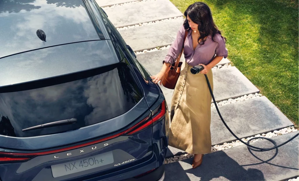 Lexus NX, el SUV que combina como nadie lujo y eficiencia 2 Motor16 LEXUS NX 4 Motor16