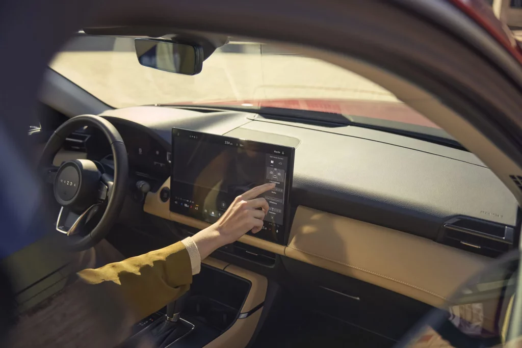 MAZDA CX 5 NUEVA INTERFAZ 4 Motor16