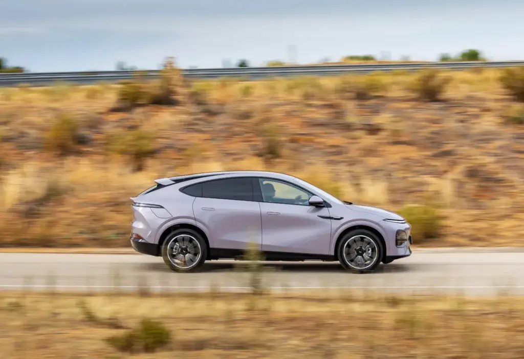 Manillas retractiles de puertas 3 Motor16