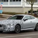 Mercedes CLE Coupé 2026: Fotos espía de la primera actualización del coupé alemán