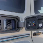 El Mercedes Clase G eléctrico 2027 estrena doble puerto de carga y recarga más rápida con 249 millas EPA