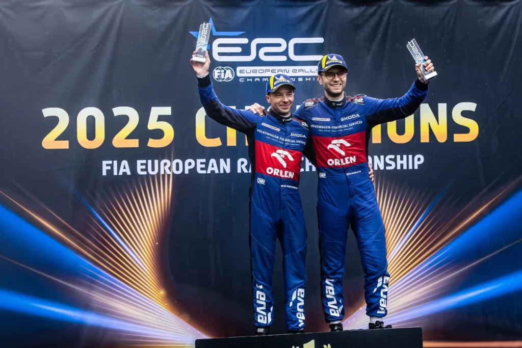 2025 Skoda Superb. Miko Marczyk. Récord. Imagen.