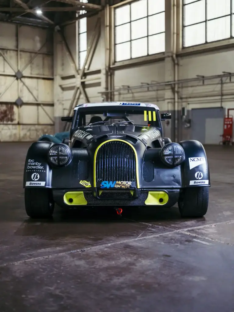 Morgan BMW 25 PlusFourRace 02 Motor16