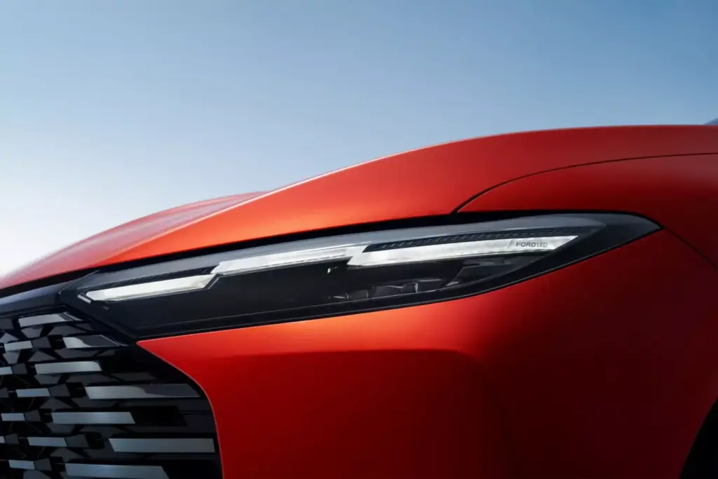 NUEVO FORD MONDEO CHINA 2 Motor16