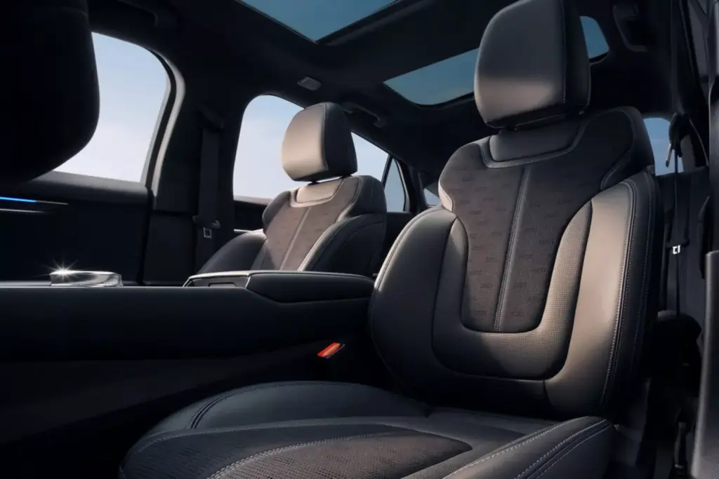 NUEVO FORD MONDEO CHINA 9 Motor16