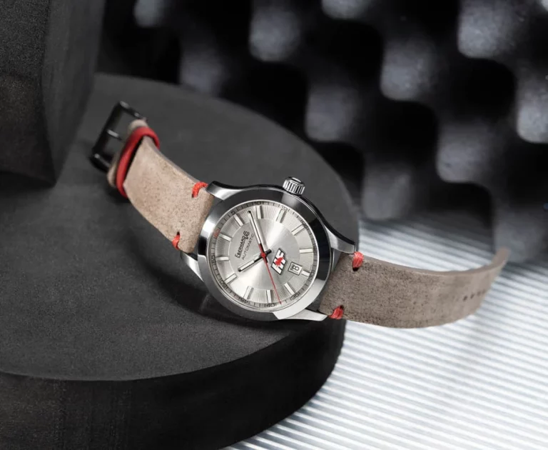 Lancia HF y Eberhard & Co. marcan el tiempo con este exclusivo reloj