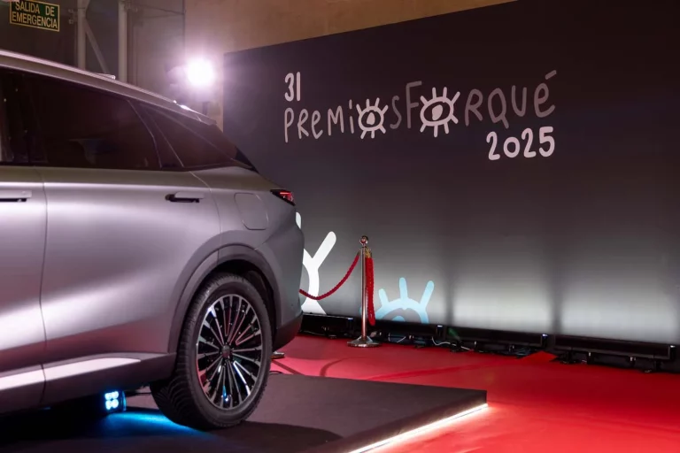 Omoda y Jaecoo: del glamour de los Premios Forqué al asfalto de la Carrera de las empresas