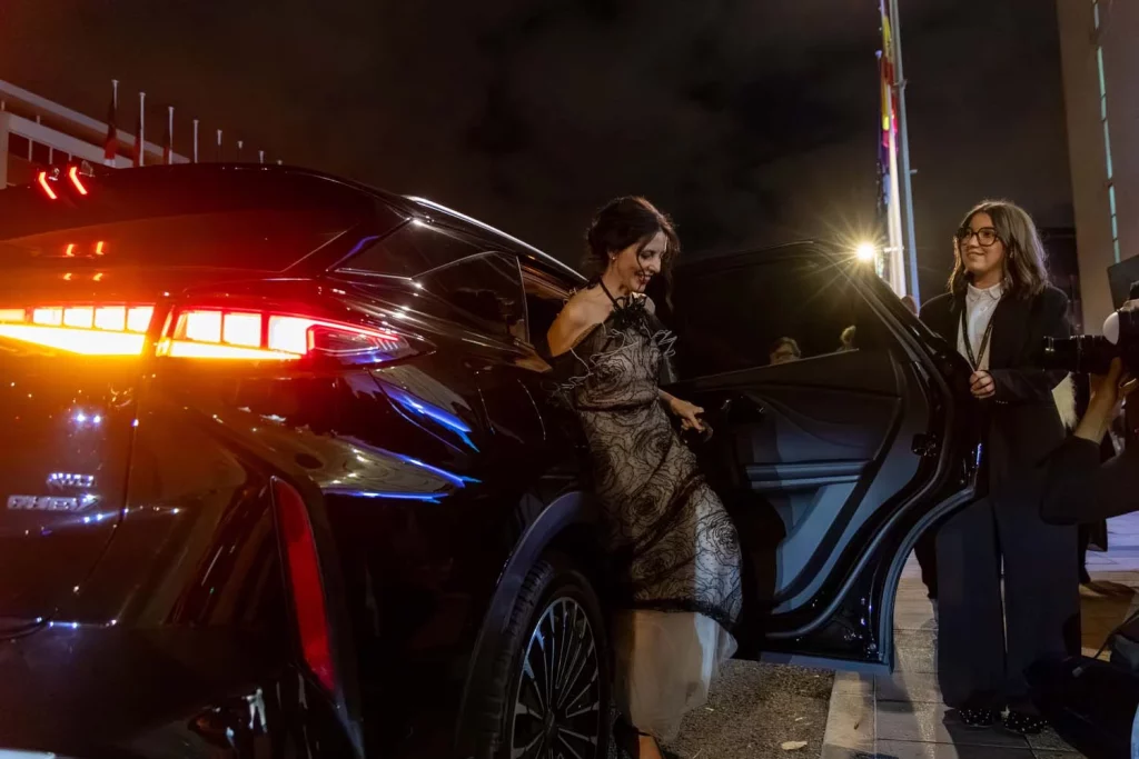 Omoda y Jaecoo: del glamour de los Premios Forqué al asfalto de la Carrera de las empresas 4 Motor16 OMODA JAECOO PREMIOS FORQUE4 Motor16