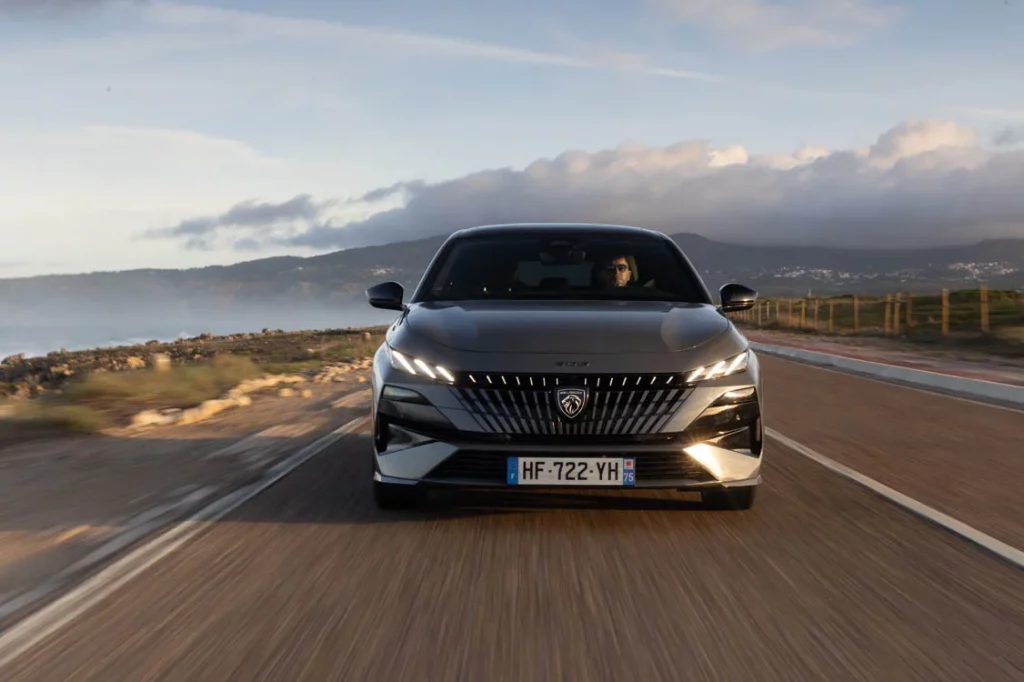 Peugeot 308 2026 6 Motor16