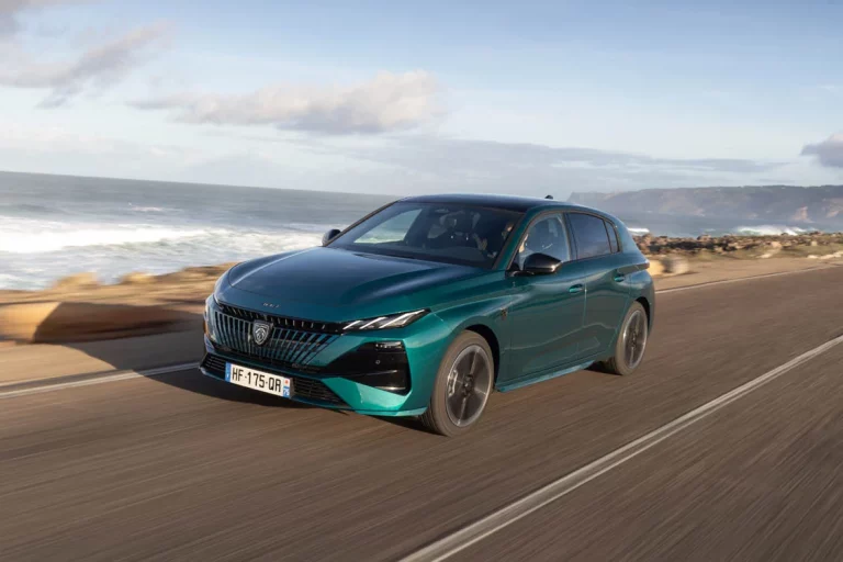 Primera prueba del nuevo Peugeot 308. Punto y seguido