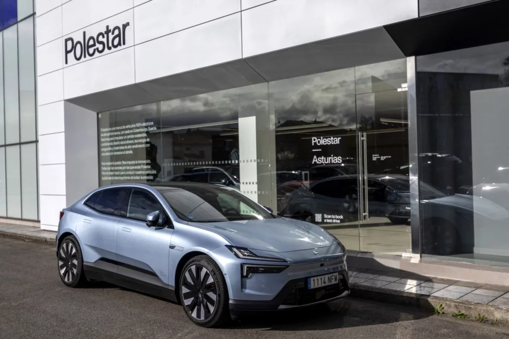 Polestar y su crecimiento sostenido para tener 5 modelos y 13 tiendas en 2026 1 Motor16 Polestar 4 Oviedo 17 Motor16