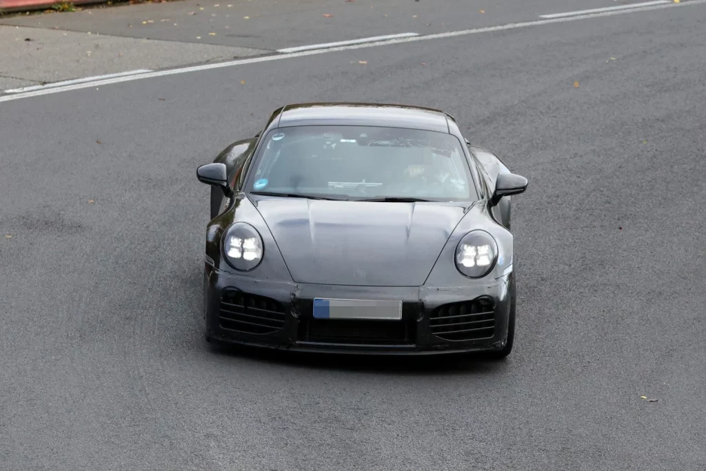 ¿Está Porsche preparando un 911 Turbo Touring? 3 Motor16 Porsche 911 Turbo Touring 1 Motor16