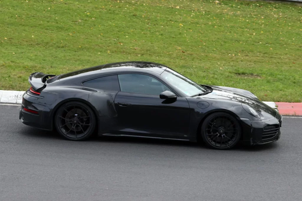 ¿Está Porsche preparando un 911 Turbo Touring? 2 Motor16 Porsche 911 Turbo Touring 6 Motor16