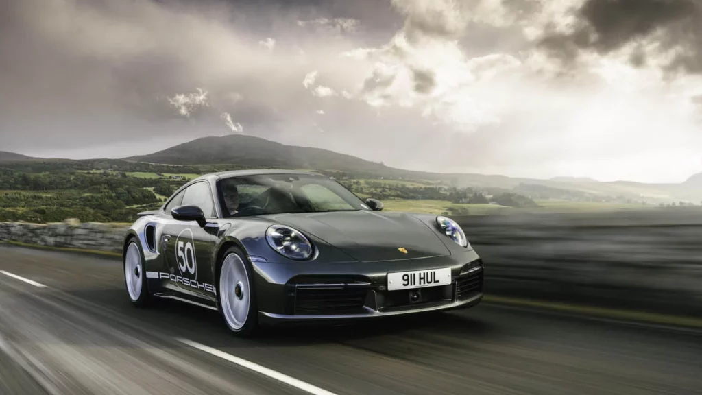 Posche 911 Turbo tapizado escoces 12 Motor16