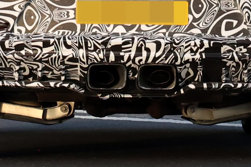 Range Rover Sport SVR 2026 19 Motor16