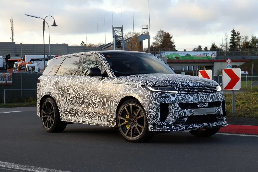 Range Rover Sport SVR 2026 7 Motor16