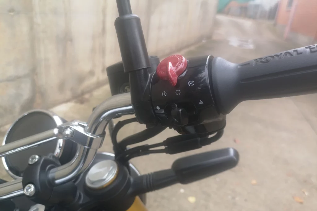 Royal Enfield Bear 650 16 Motor16