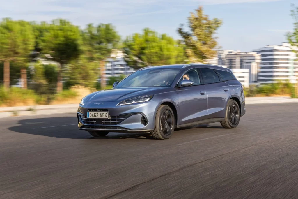 SEAL 6 DM i Touring Dinamico 13 Motor16