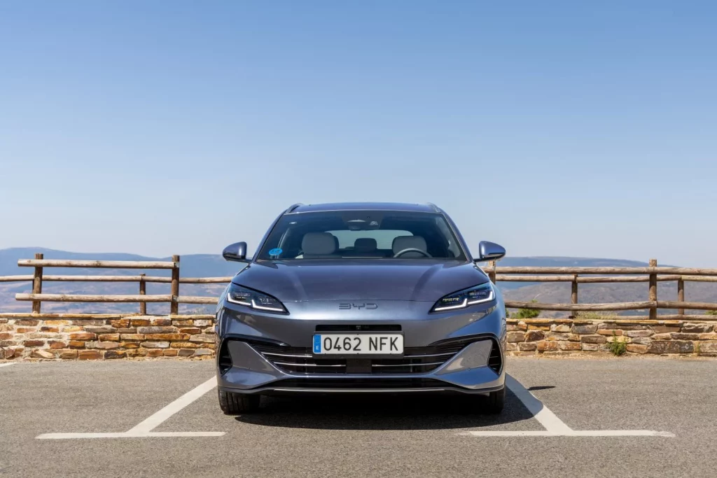 SEAL 6 DM i Touring Estatico 1 Motor16