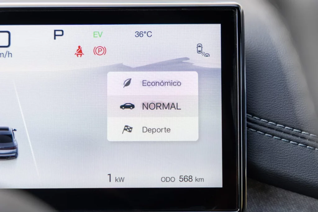 SEAL 6 DM i Touring Interior 15 Motor16