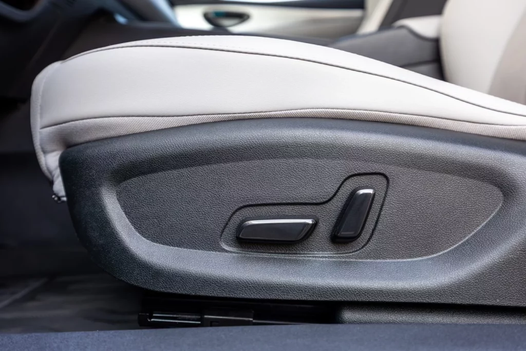 SEAL 6 DM i Touring Interior 19 Motor16