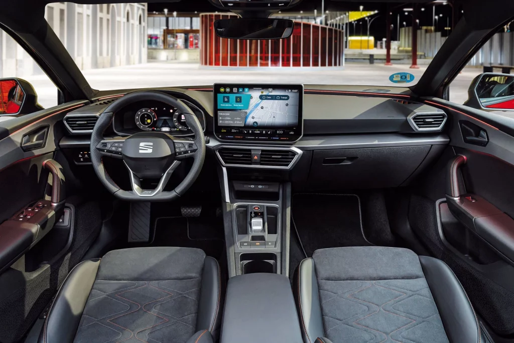 Seat León 1.5 e-Hybrid PHEV Style: Electrificación a buen precio y sin renuncias de equipamiento 5 Motor16 SEAT LEON EHYBRID STYLE PHEV 2 Motor16