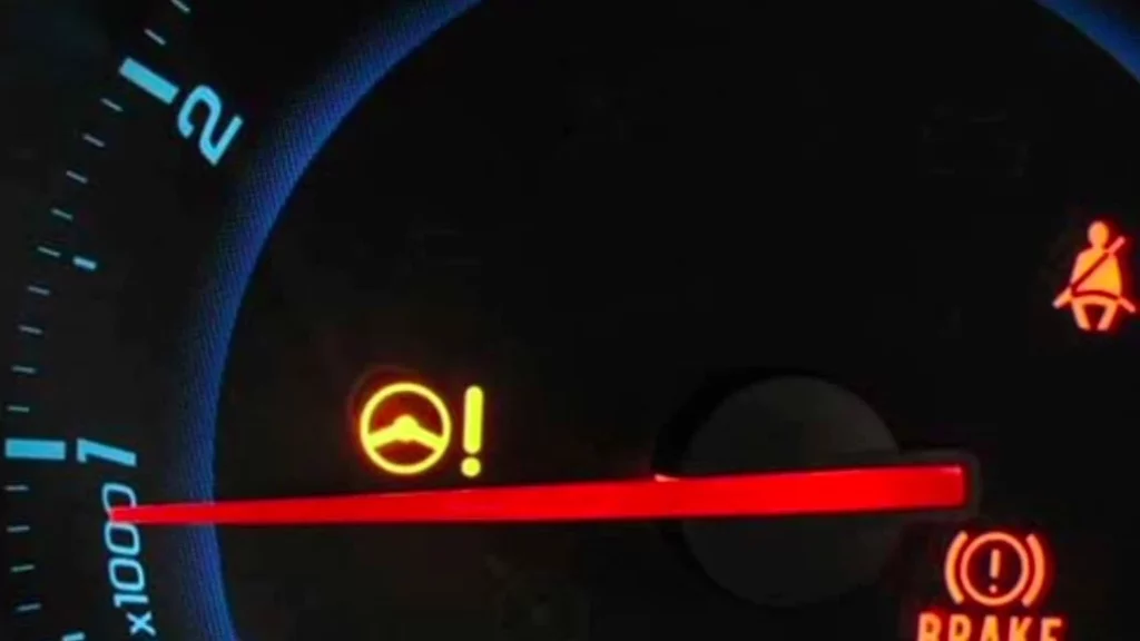 Alejandro (48), mecánico: ‘Si has notado alguno de estos tres problemas en tu coche, la dirección está pidiendo la cuenta’ 163 Motor16 Testigo direccion asistida cuadro Motor16