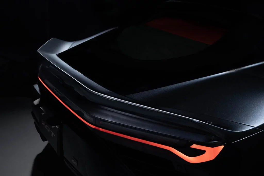 Toyota presenta el GR GT y el GR GT3: uno es de carreras; el otro también 18 Motor16 Toyota GR GT 12 Motor16