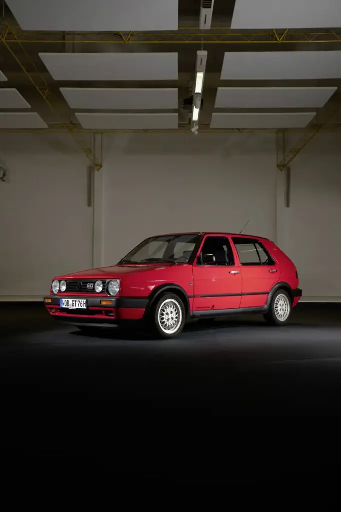 El mito del Volkswagen Golf GTI a través de sus ocho generaciones 31 Motor16 VOLKSWAGEN GOLF GTI 2 GENERACION 3 Motor16