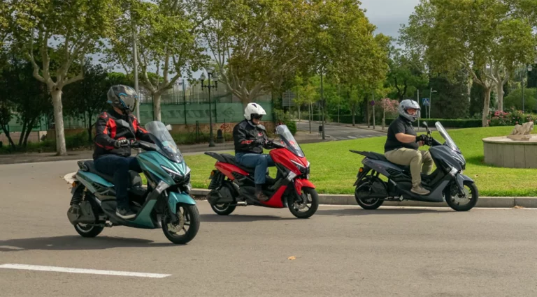 Silence, Velca, Nuuk y Stark lideran las ventas de motos eléctricas de reparto urbano en España