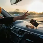 Que no se mueva nada. Amazon tiene lo que necesitas para tu salpicadero por menos de 7 euros